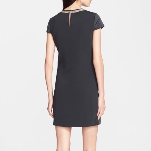 Ted Baker Vinata Embellished Cap Sleeve Statement Dress in Black - Size 6 (US) - Picture 2 of 12